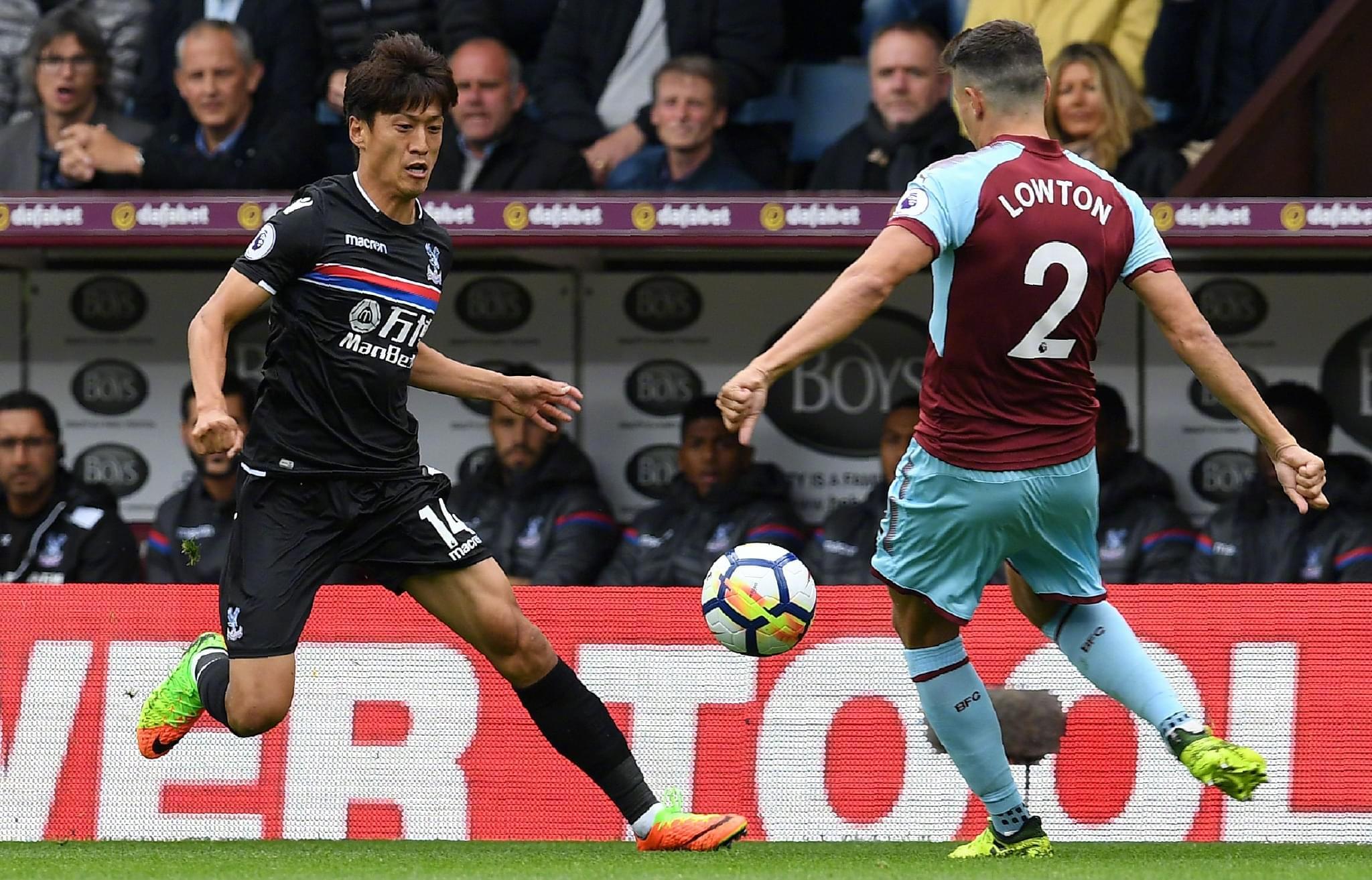 一脚凌空射 一脚凌空射