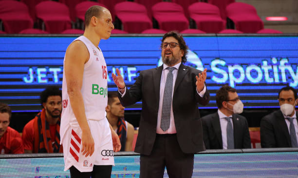 展的关切 展的关切